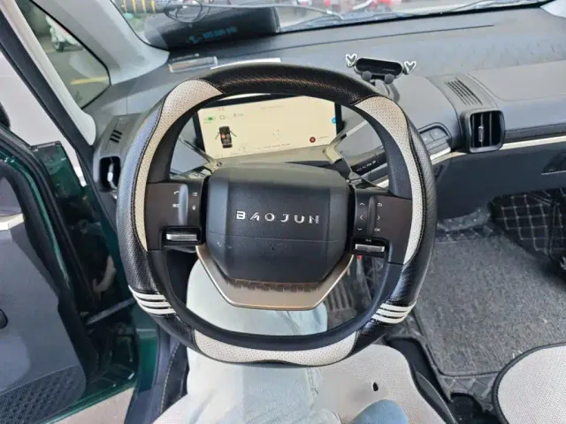 Baojun KiWi EV — Фото автомобиля 6