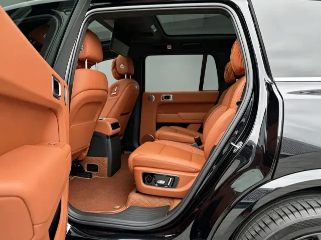 Li Auto L9 — Фото автомобиля 4