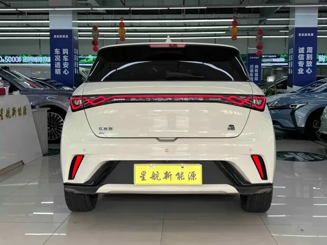 BYD Dolphin — Фото автомобиля 4