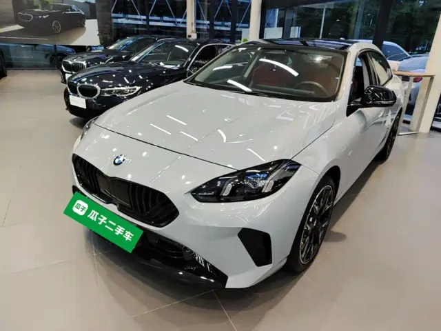 Фотография автомобиля — BMW 2 Series
