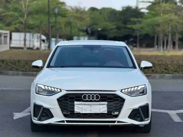 Audi A4L — Фото автомобиля 2