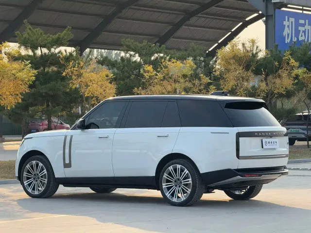 Land Rover Range Rover — Фото автомобиля 27