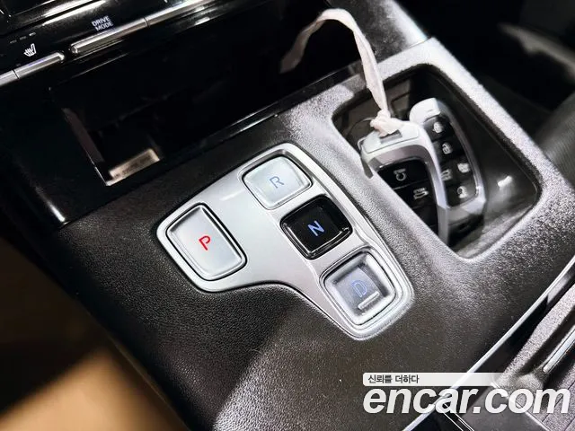 Hyundai Grandeur New — Фото автомобиля 11