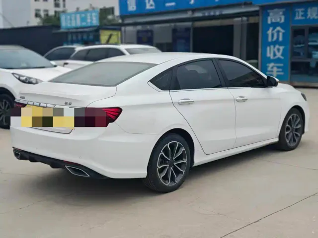 Geely Binrui — Фото автомобиля 3