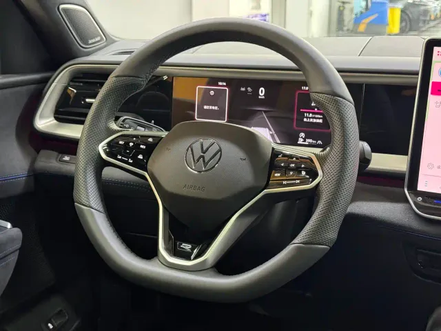 Volkswagen Teramont — Фото автомобиля 4