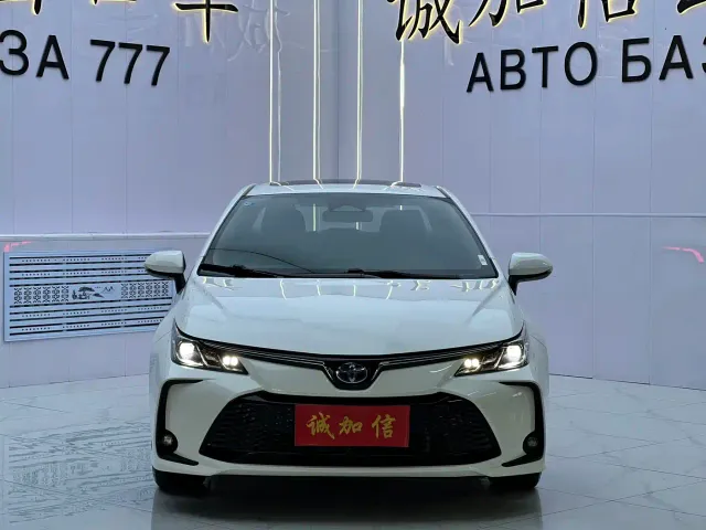 Toyota Corolla — Фото автомобиля 2