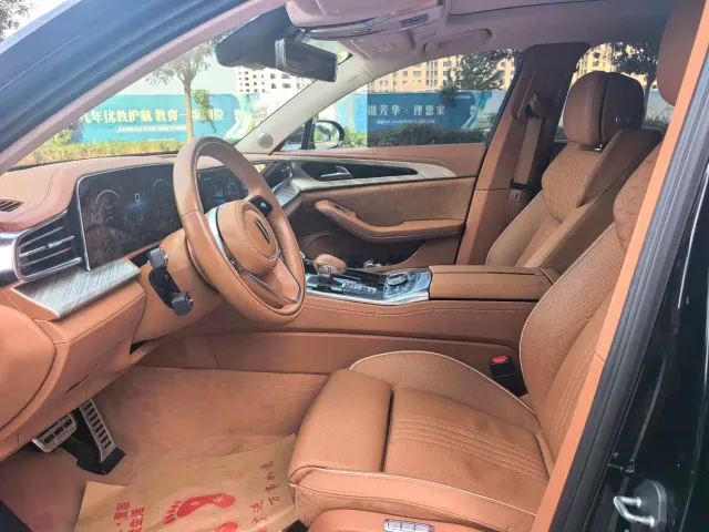 Hongqi Hongqi H9 2020 2.0T Smart Connection Qi Chang Edition — Фото автомобиля 18