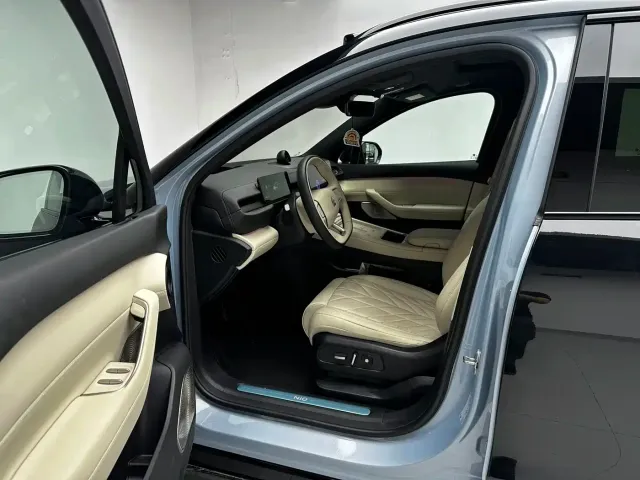 NIO NIO ES6 2025 75kWh — Фото автомобиля 9