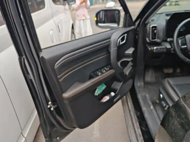 Haval Big Dog — Фото автомобиля 7