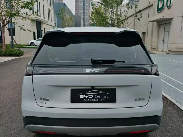 BYD Seal 05 DM-i — Фото автомобиля 10