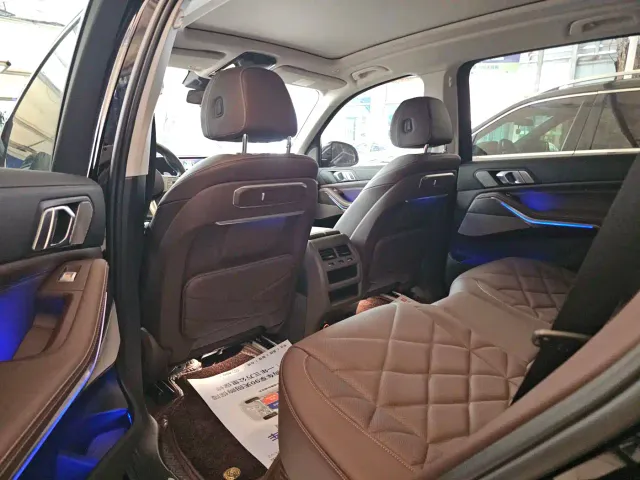 BMW X5 — Фото автомобиля 8
