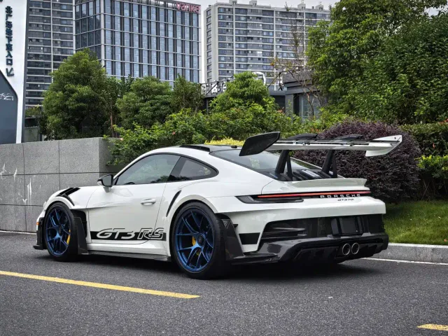 Porsche 911 — Фото автомобиля 8