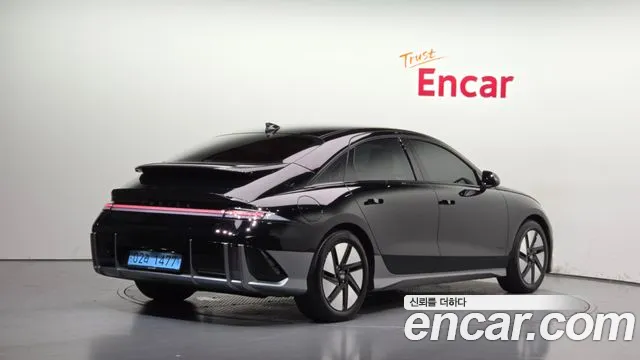 Hyundai Ioniq 6 — Фото автомобиля 2