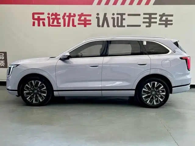 Jetour Shanhai Jetour Shanhai L7 PLUS 2025 Base Model 7-Seater — Фото автомобиля 3