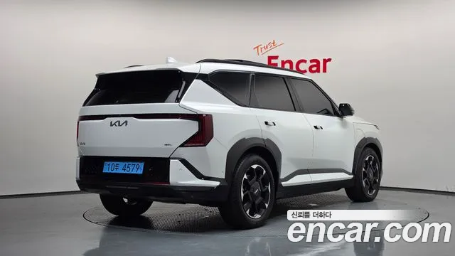 Kia EV5 — Фото автомобиля 2