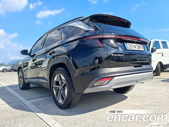 Hyundai Tucson NX4 — Фото автомобиля 8