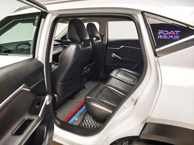 GAC Trumpchi Emkoo — Фото автомобиля 17