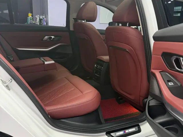 BMW 3 Series — Фото автомобиля 21