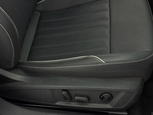 Volkswagen Passat — Фото автомобиля 22
