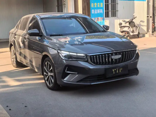 Geely Emgrand — Фото автомобиля 3