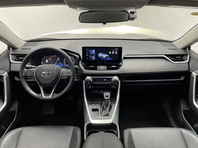 Toyota Wildlander — Фото автомобиля 11
