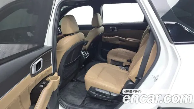 Kia Sorento — Фото автомобиля 12