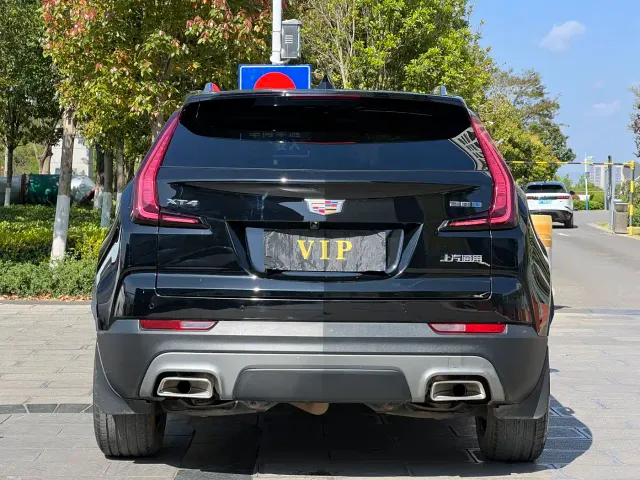 Cadillac XT4 — Фото автомобиля 9