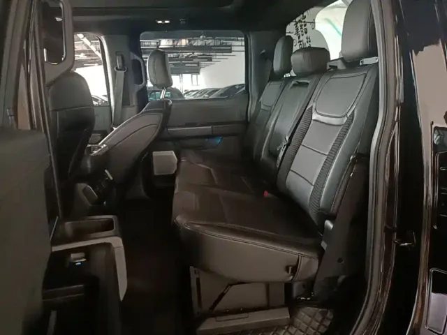Ford F-150 Raptor — Фото автомобиля 16