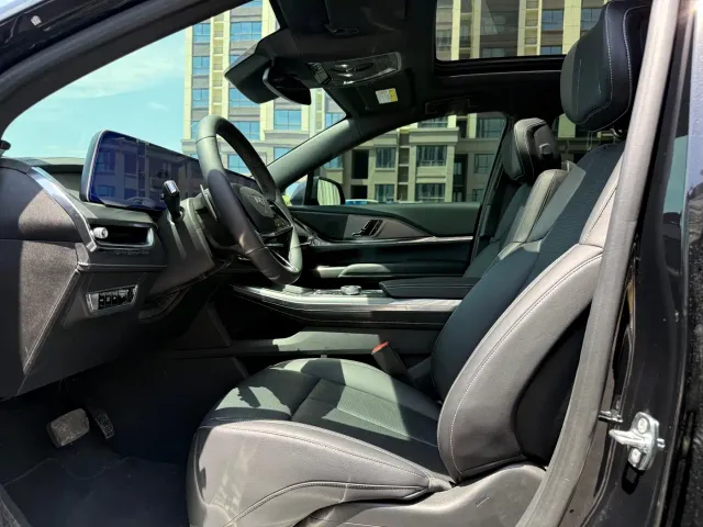 Cadillac XT5 — Фото автомобиля 5