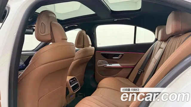 Mercedes-Benz E-Class W214 — Фото автомобиля 20