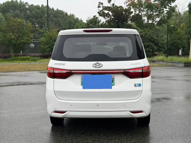 Changan Oshan A600EV — Фото автомобиля 5