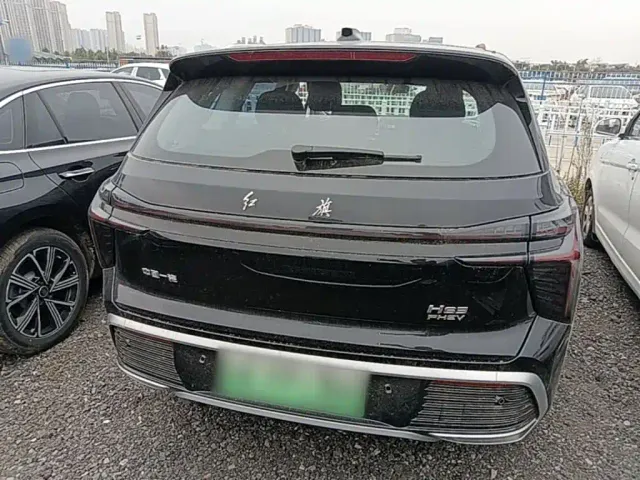 Hongqi HS3 PHEV — Фото автомобиля 5