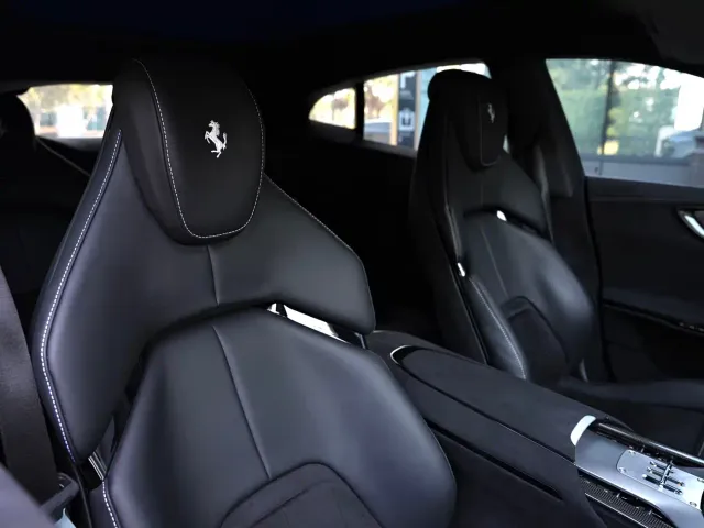 Ferrari Purosangue — Фото автомобиля 11