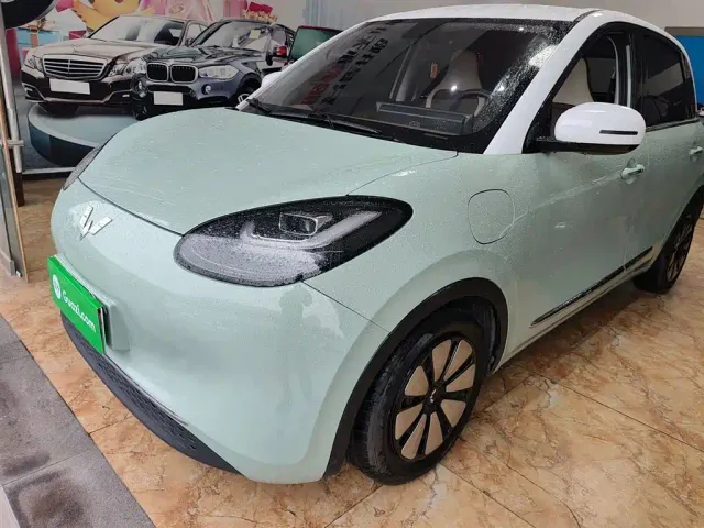 Фотография автомобиля — Wuling Bingo
