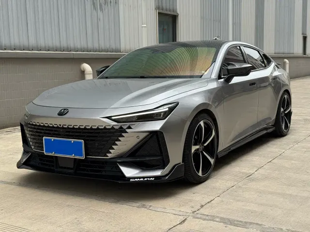 Фотография автомобиля — Changan UNI-V