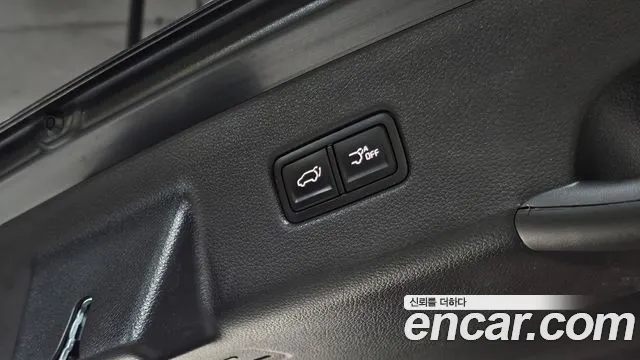 Kia Canival Carnival 4 поколение Дизель 9 мест Signature — Фото автомобиля 16