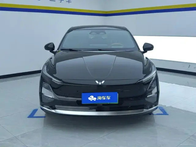 Wuling Starlight — Фото автомобиля 2