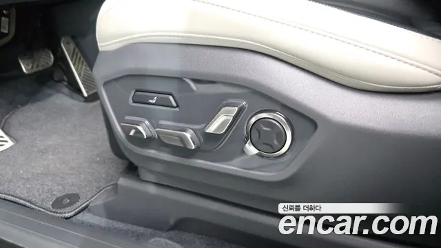 Kia EV9 — Фото автомобиля 29