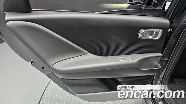 Hyundai Ioniq 6 — Фото автомобиля 14
