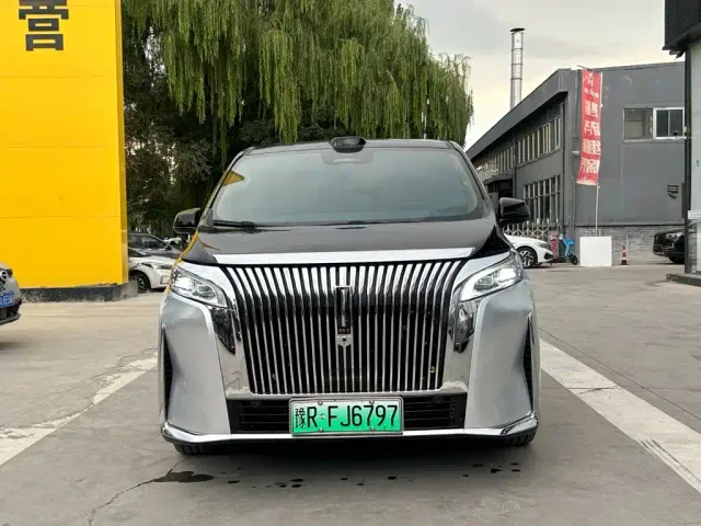 Wey Alpine — Фото автомобиля 2