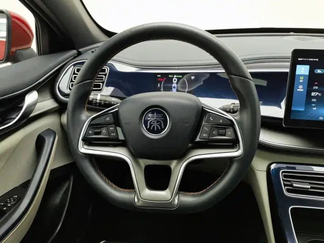 BYD Qin PLUS — Фото автомобиля 11