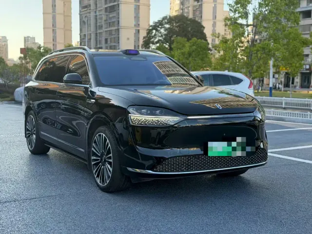 Aito M9 — Фото автомобиля 3