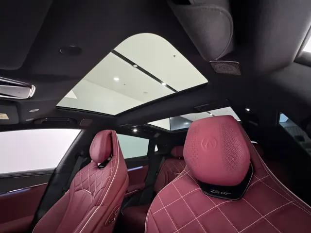 Denza Z9GT — Фото автомобиля 23