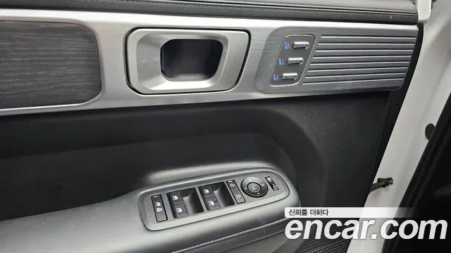 Hyundai Santa Fe MX5 — Фото автомобиля 28