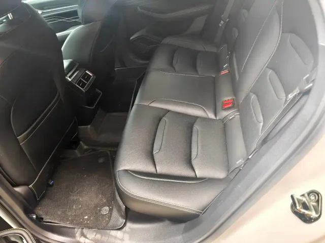 Geely Xingrui — Фото автомобиля 5