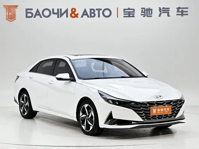 Hyundai Elantra — Фото автомобиля 2