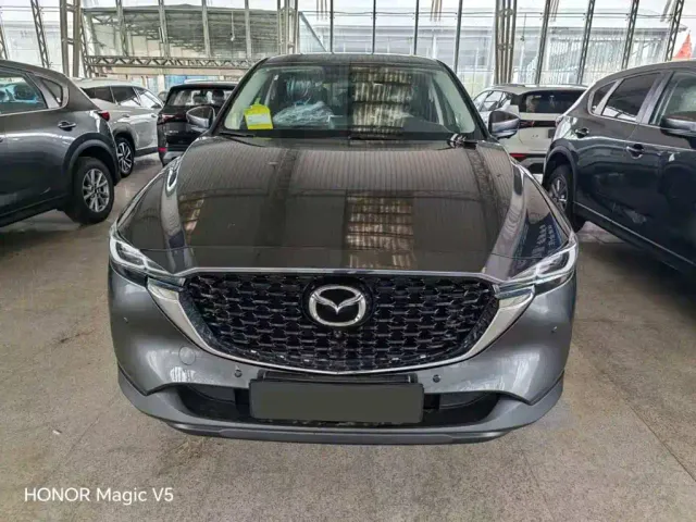 Фотография автомобиля — Mazda CX-5