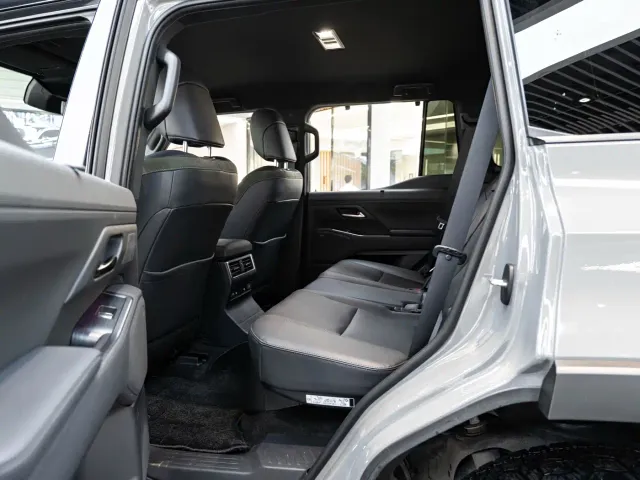 Lexus GX — Фото автомобиля 10