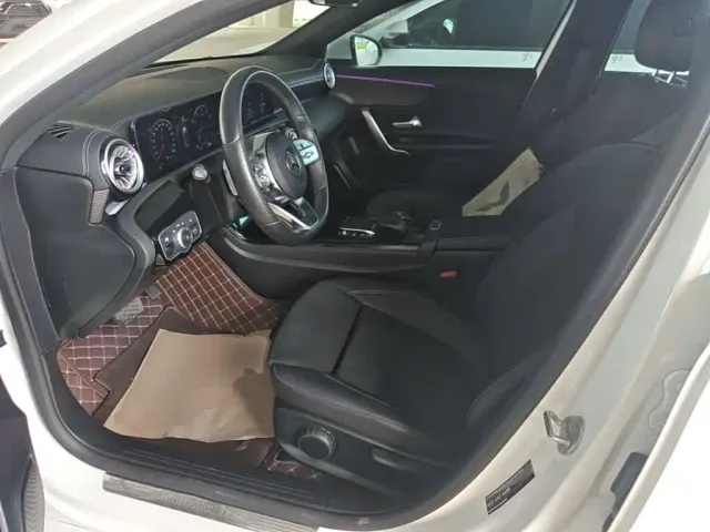 Mercedes-Benz A-Class — Фото автомобиля 14