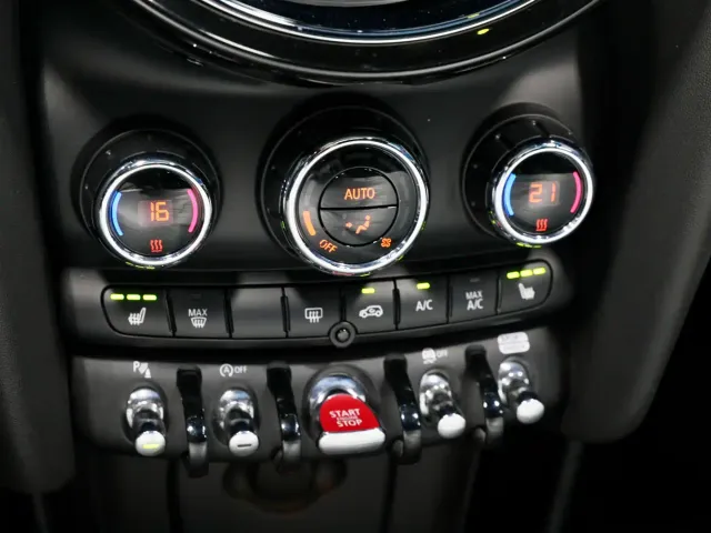 MINI Hatch — Фото автомобиля 17